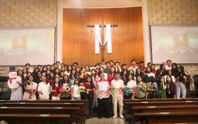 Perkuat Toleransi dan Kebersamaan, Siswa Katolik dan Kristen SMAN 9 Yogyakarta Gelar Natal Bersama di GKI Ngupasan